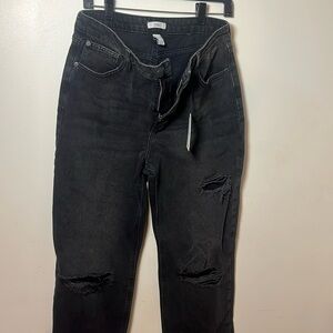 Loose fit/Relaxed Leg Black Jeans